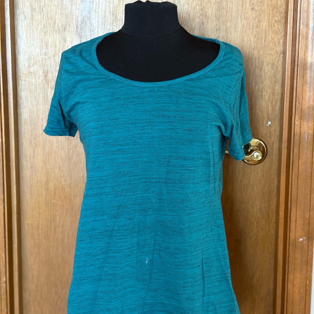 LuLaRoe Teal Short Sleeve Scoop Neck Top
